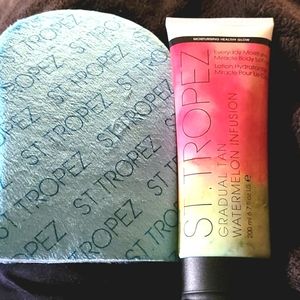 St. Tropez moisturizing tanner and mit